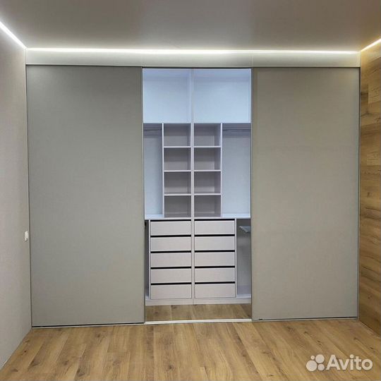 Шкаф купе стиль IKEA