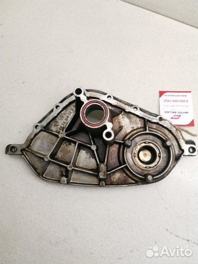 Крышка головки блока цилиндров Mercedes-Benz