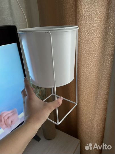 Кашпо для цветов напольное