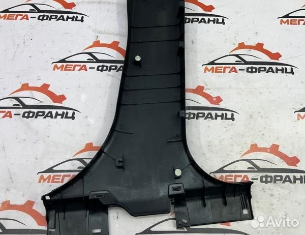 Обшивка стойки левая Peugeot 4007 легковой