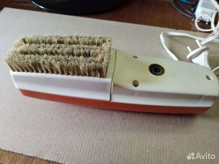 Электрощетка пылесос 1989 года выпуска
