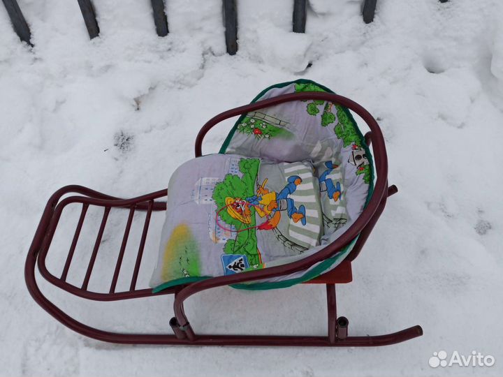 Детские санки б/у как новые