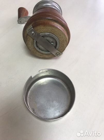 Кофемолка ручная, мельница. СССР