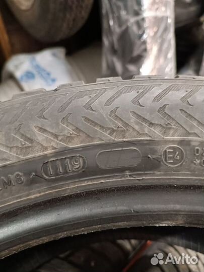 Nokian Tyres Hakkapeliitta 8 225/50 R18 99