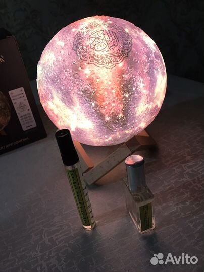 Колонка-светильник читающая Коран