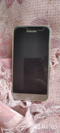 Samsung Galaxy J2 (2017), 8 ГБ