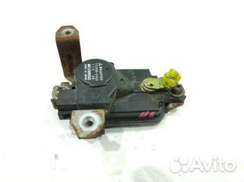 Активатор замка двери MB669754