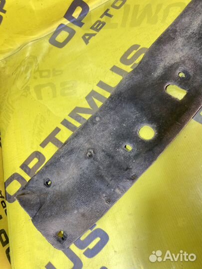 Шумоизоляция моторного отсека Nissan Note E11