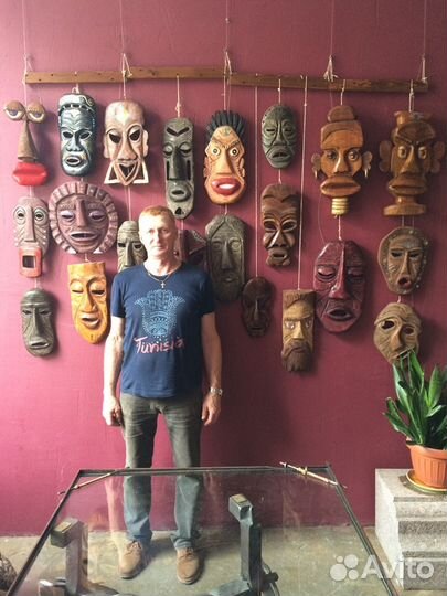 Маска ручной работы деревянная для интерьера