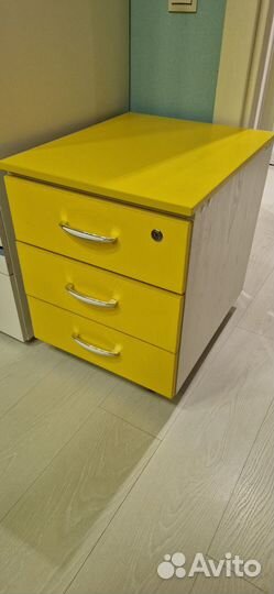 Тумба офисная выкатная