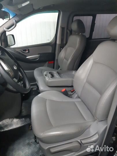 Хёндэ Гранд Старекс Сиденья Салон