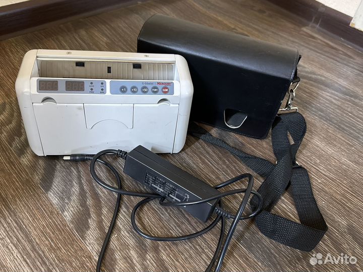 Машинка для счета денег