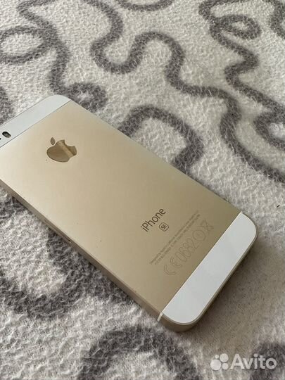 Телефон iPhone 5s