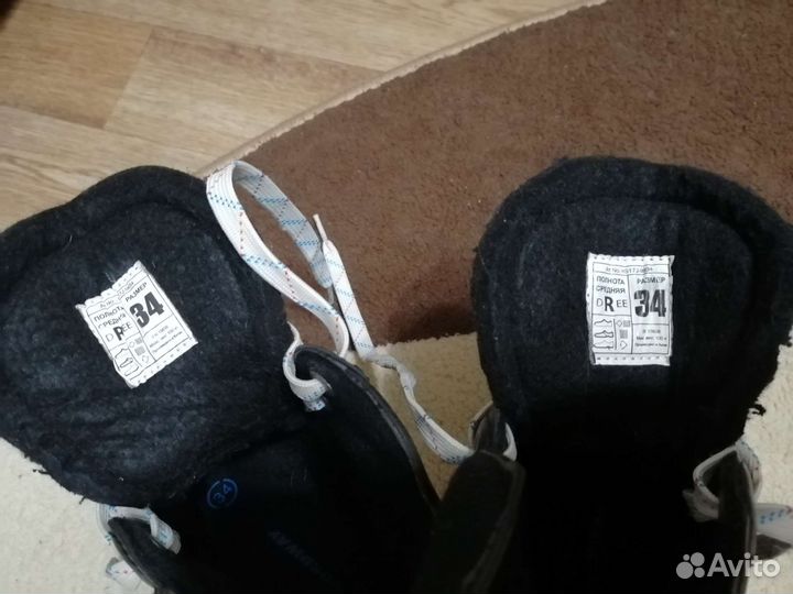 Коньки хоккейные