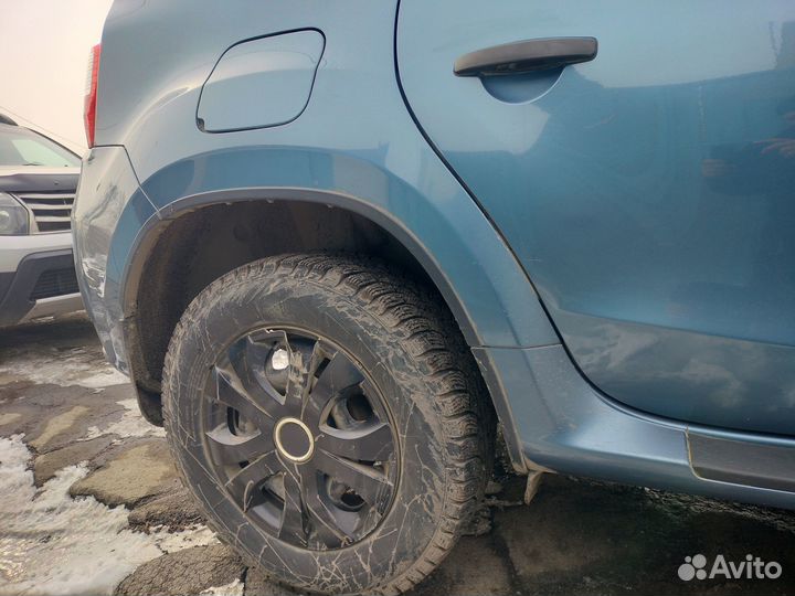 Nissan Terrano 2.0 AT, 2015, 127 800 км