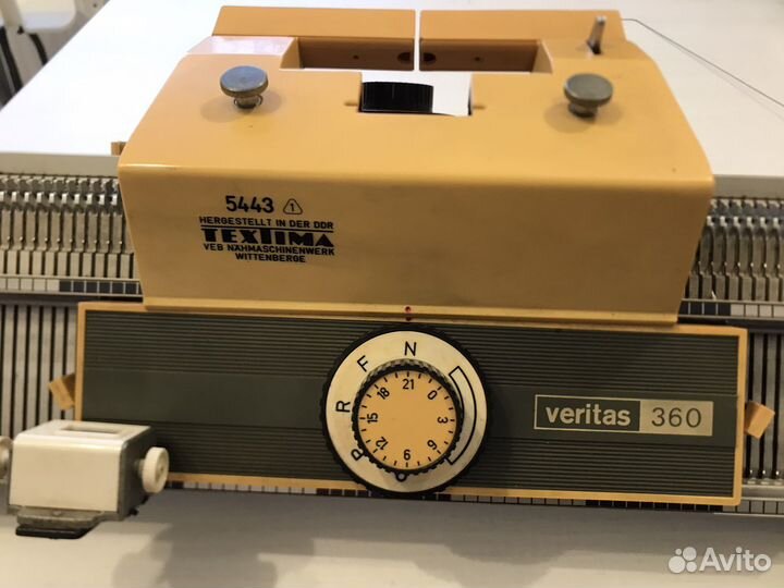 Вязальная машина veritas