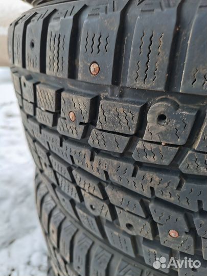 Dunlop SP Winter Ice 01 235/55 R17 102T