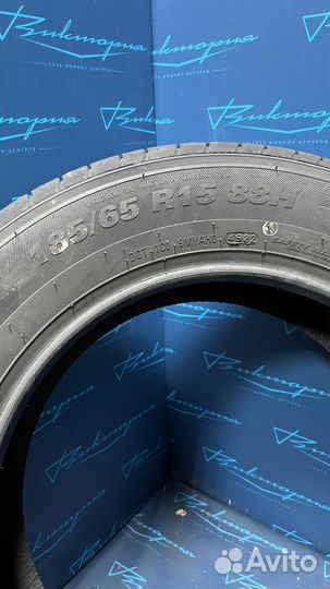 Kumho Ecsta HS52 185/65 R15 88H