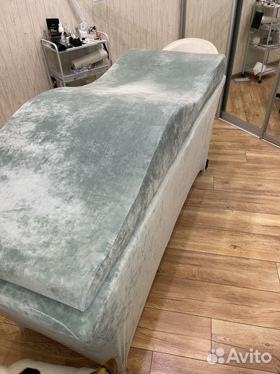 Кушетка кресло мастера оборудование