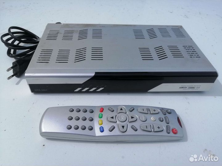 Спутниковый ресивер триколор