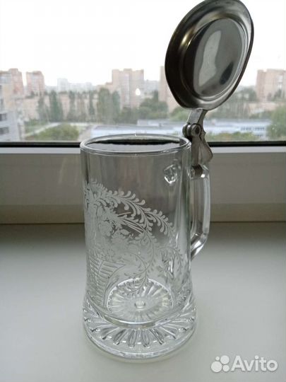 Глиняная кружка