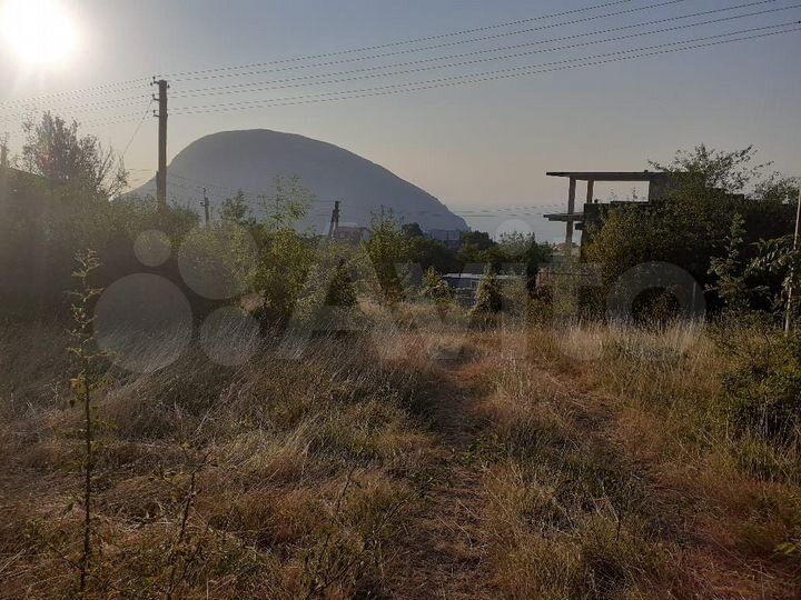 Участок 7 сот. (ИЖС)