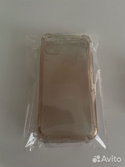 Чехол на iPhone 11