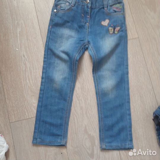 Джинсы для девочки 104