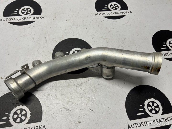 Патрубок Mercedes-Benz X-Class W470 OM642 2019