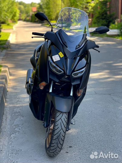 Продам Yamaha X-Max 250