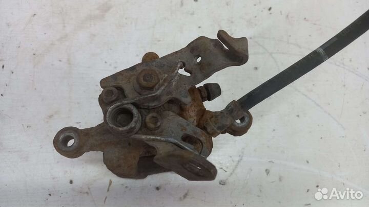 Суппорт задний левый Skoda Octavia A5