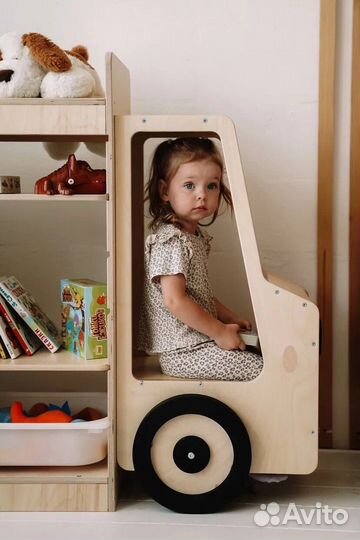 Стеллаж машинка (малая) дверь грифель