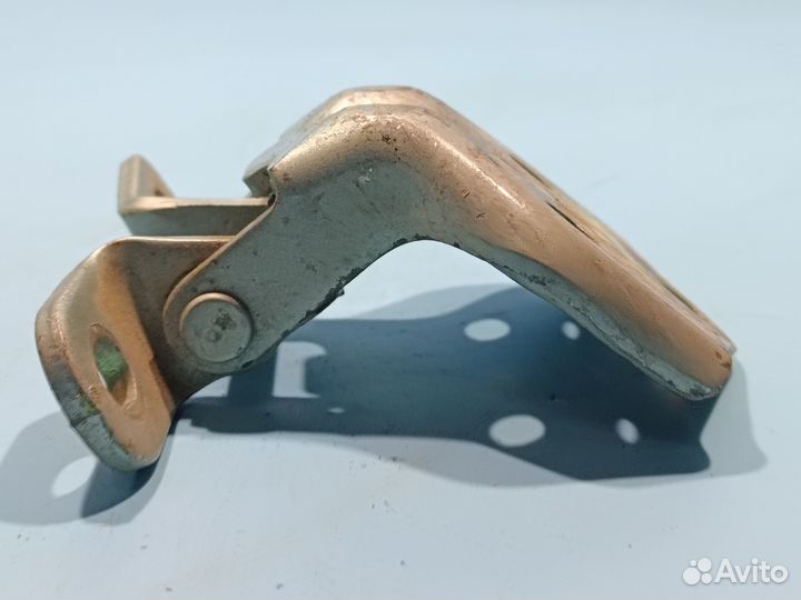 Петля двери для Hyundai Matrix