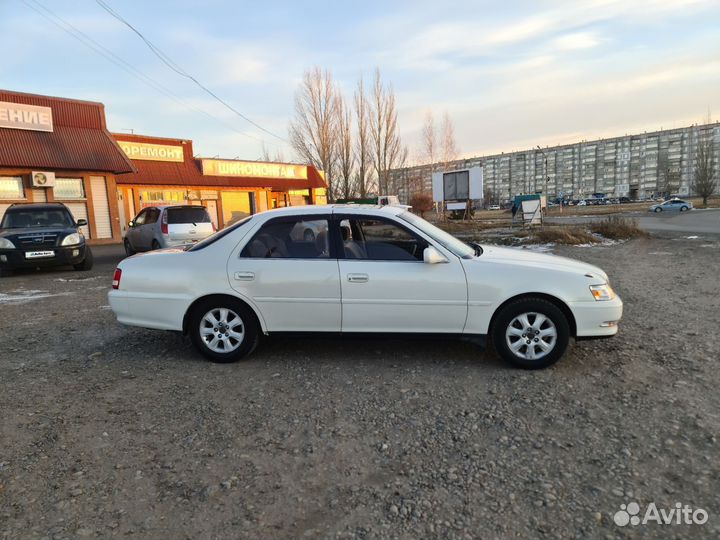 Toyota Cresta 2.0 AT, 1998, 300 000 км