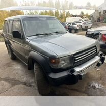 Mitsubishi Montero 3.0 AT, 1993, 250 000 км, с пробегом, цена 188 000 руб.