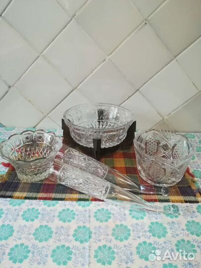 Вазочки хрустальные