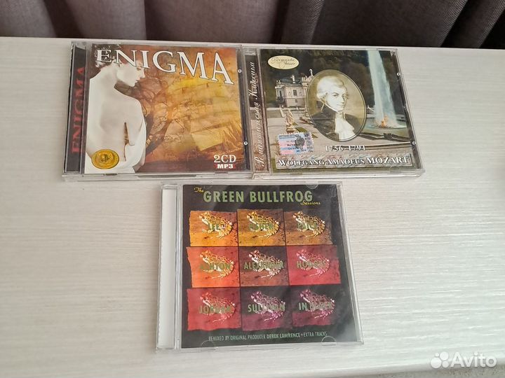 Cd/DVD диски фирменные музыкальные