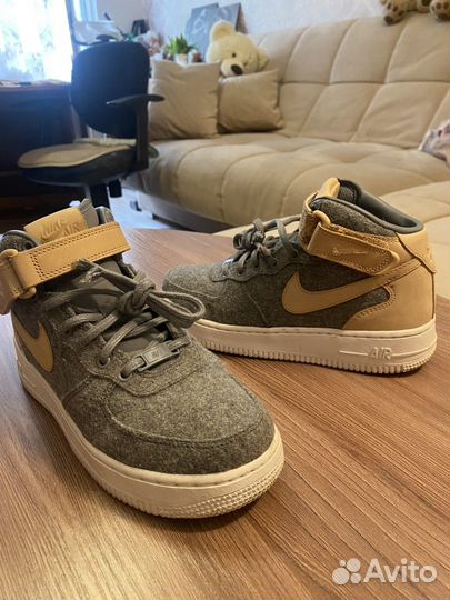 Женские кроссовки nike AIR force 1'07 MID