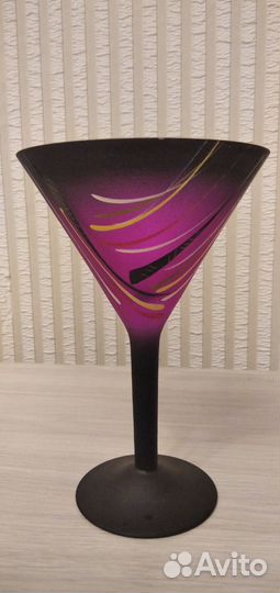 Бокалы коктейльные мартинки