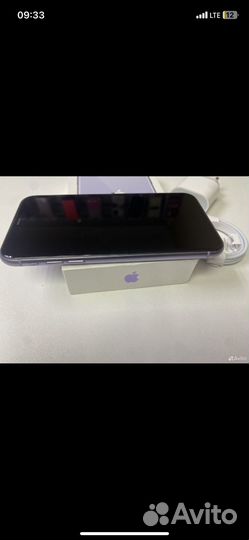 Продаю iPhone 11