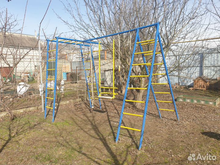 Спортивный комплекс для улицы 