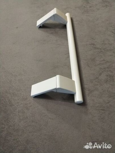 Оригинальная ручка дверцы холодильника liebherr