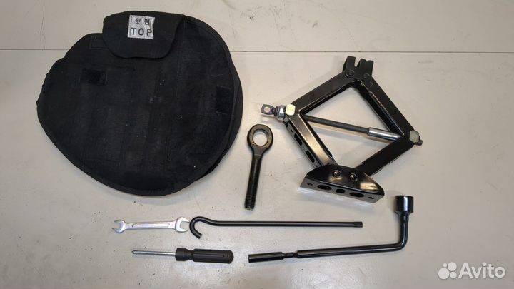 Набор инструментов штатный Hyundai Accent (Solaris