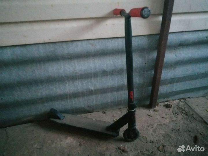 Трюковой самокат