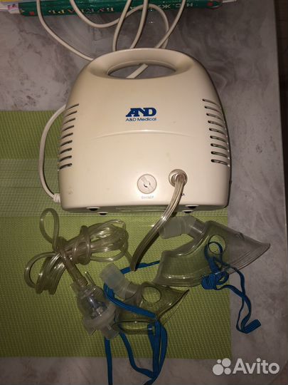 Ингалятор небулайзер компрессионный AMD