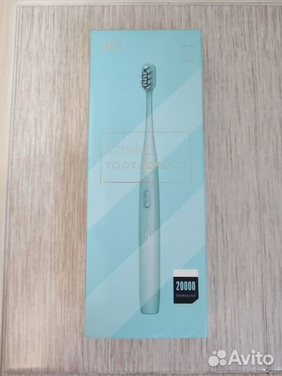 Зубная щетка электрическая новая