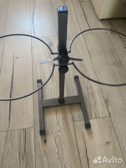 Штатив для мисок для собак