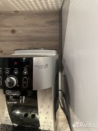 Кофемашина delonghi magnifica s cappuccino