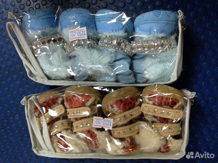 Продаю обувь для собак