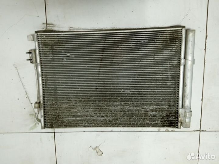 Hyundai Solaris I рестайлинг Радиатор кондиционер